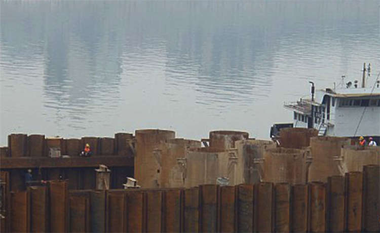 鍍鋅槽鋼,2220螺旋管,鋼材場400mm螺旋管,大型螺旋鋼管質量可靠