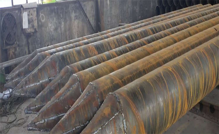 dn2200mm螺旋鋼管，江門dn2000螺旋焊管，800-16螺旋管，鋼材場螺旋管型號規(guī)格