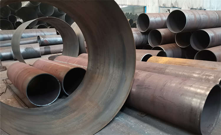 1000mm鋼立柱，2820螺旋管，dn2400mm螺旋管，1120-8mm螺旋焊管