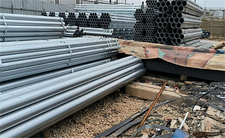 529-6mm螺旋焊管,900mm螺旋焊管,螺旋鋼管加工廠家,鋼材場污水處理螺旋管