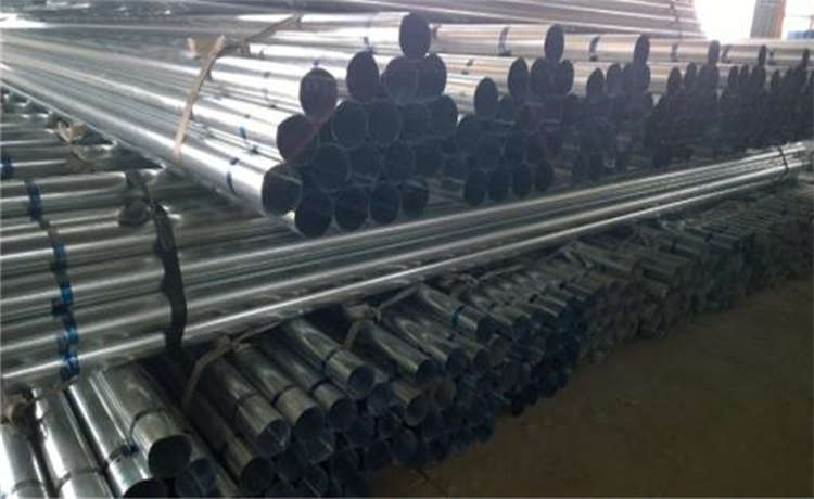 2720 630螺旋鋼管,來賓2620螺旋鋼管,2820螺旋鋼管,DN200螺旋管價(jià)格