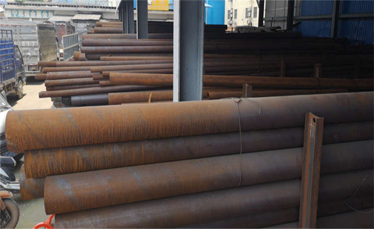 鋼材場丁字焊管廠家,鋼材場Q355B螺旋鋼管,內徑2000mm螺旋管,dn1700螺旋焊管