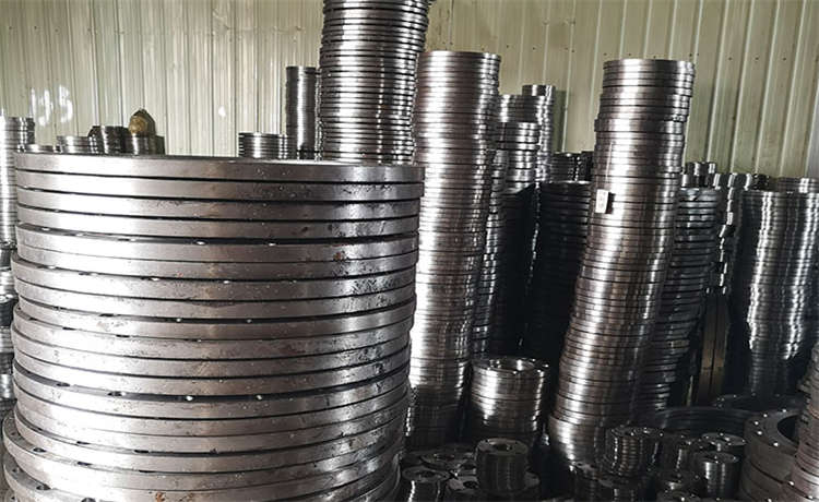 700 鋼材場螺旋焊管，河源H型鋼，1820mm螺旋鋼管，1000鎖扣螺旋管